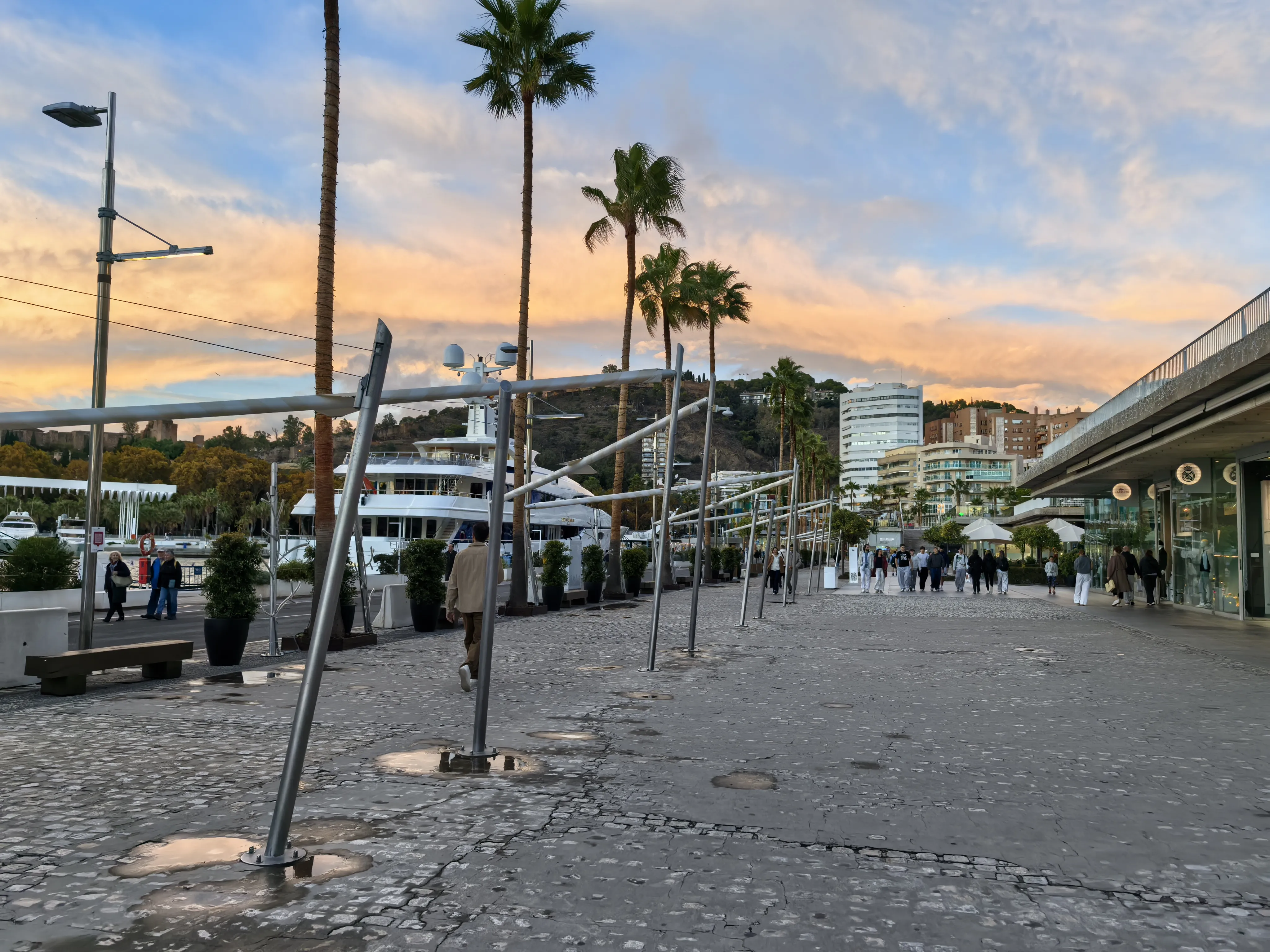 HUAWEI Pura 70 Ultra - System Aparatów - IMG_20251117_180002.webp